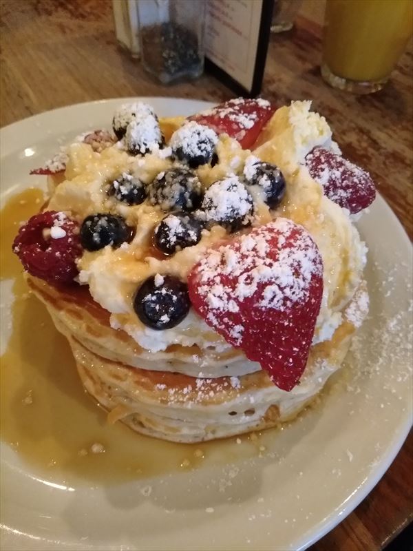 Pancakes & Berries（The Breakfast Club）